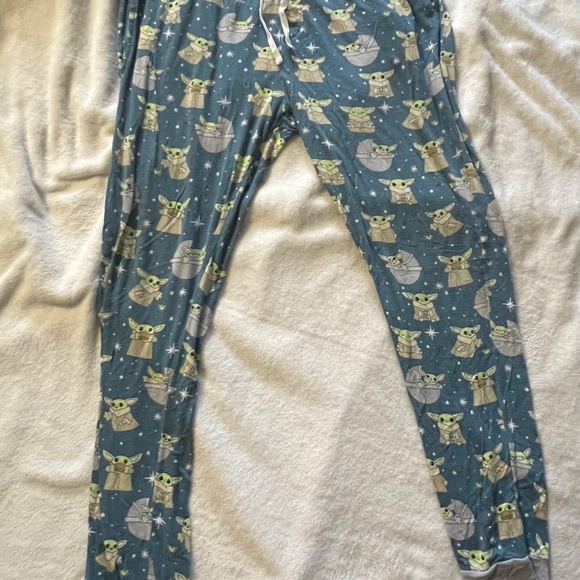 Little Sleepies- Grogu Women's Bamboo Viscose Pajama Pants- M - Picture 2 of 3